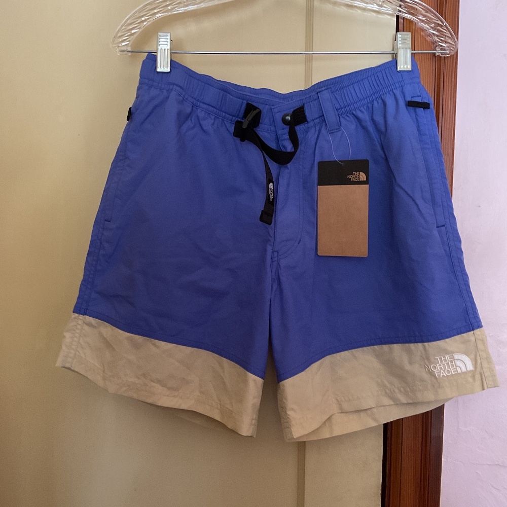NWT short pants